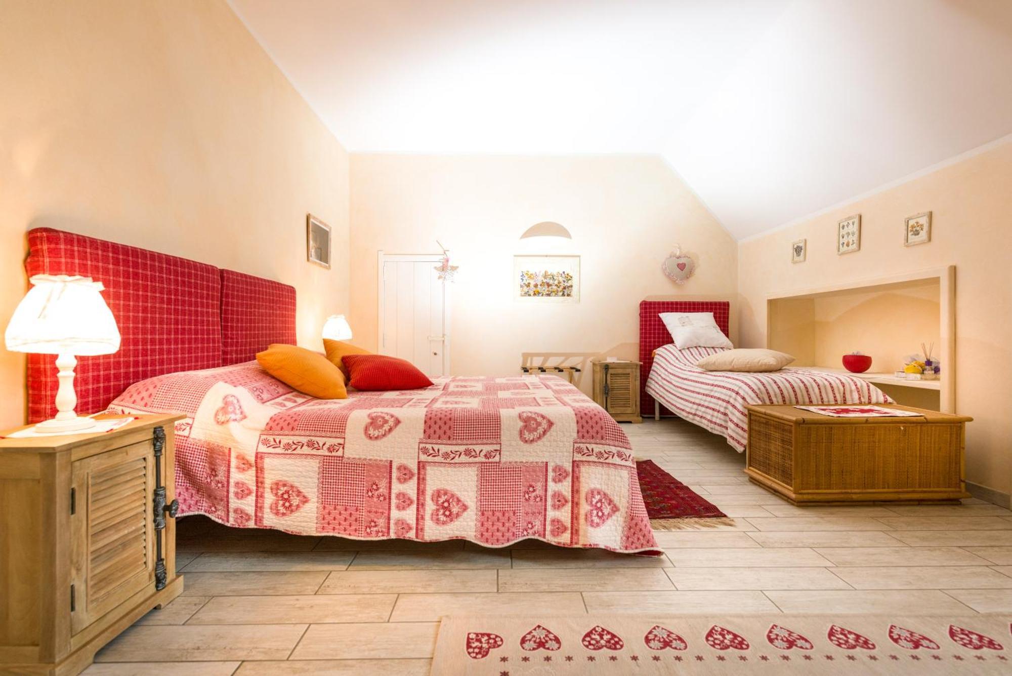 Blu Lavanda Bed & Breakfast Bed & Breakfast Luserna San Giovanni Екстериор снимка