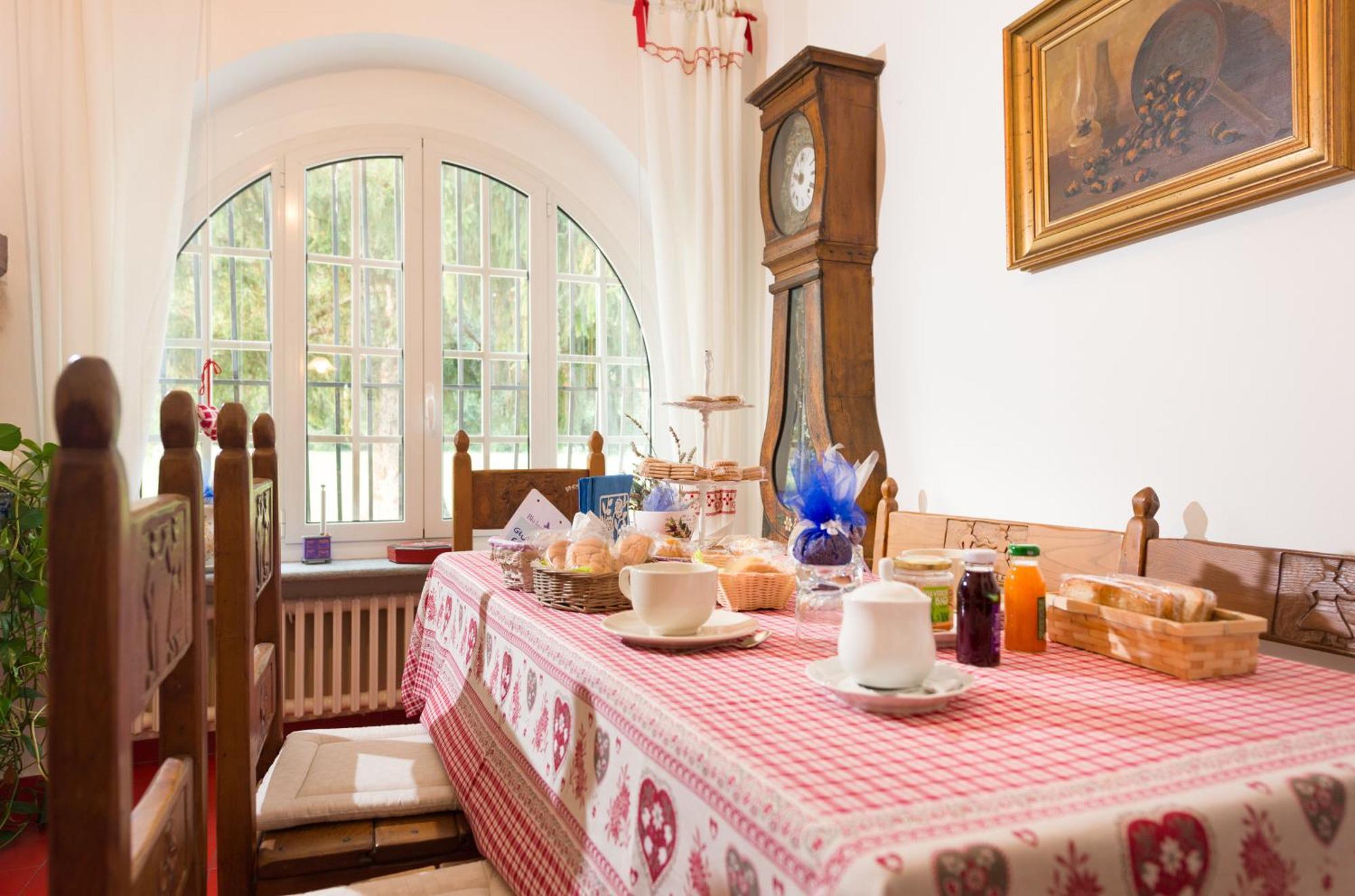 Blu Lavanda Bed & Breakfast Bed & Breakfast Luserna San Giovanni Екстериор снимка